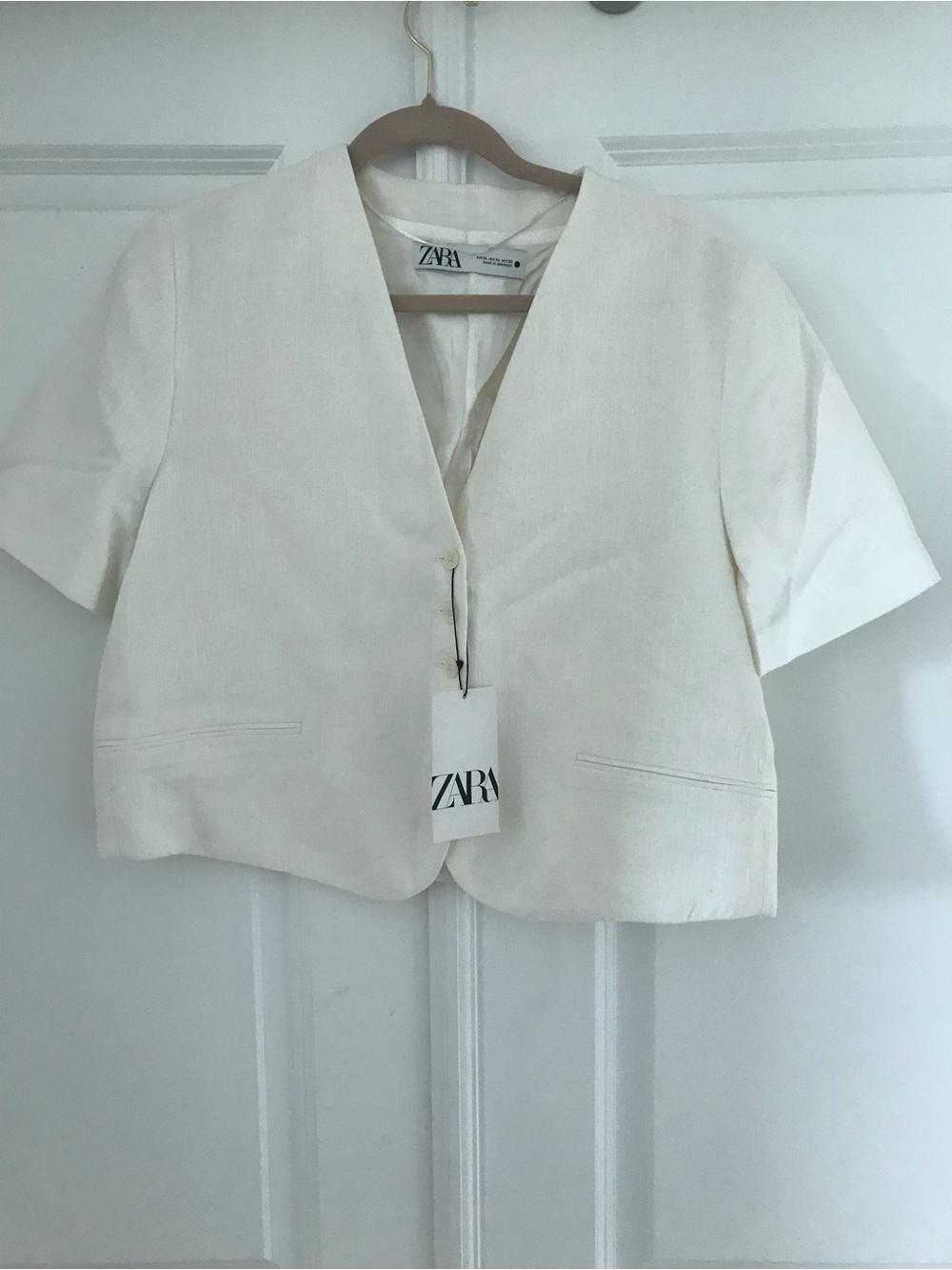Zara Off-White Short Sleeve Button-Down Blazer